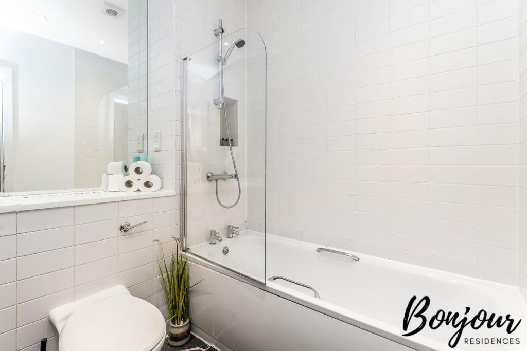Spacious 2Br-1Ba - Grassmarket - Free Parking By Bonjour Residences Edinburgh Exterior foto
