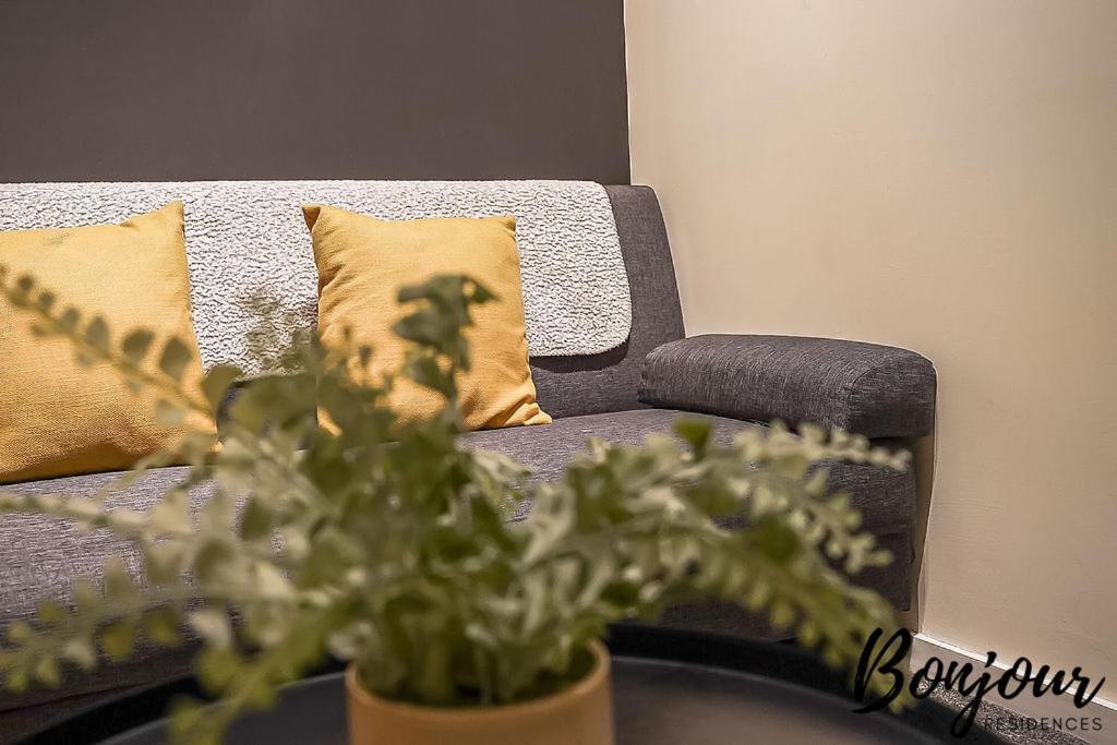 Spacious 2Br-1Ba - Grassmarket - Free Parking By Bonjour Residences Edinburgh Exterior foto
