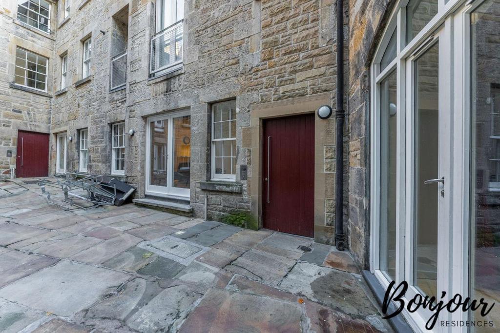 Spacious 2Br-1Ba - Grassmarket - Free Parking By Bonjour Residences Edinburgh Exterior foto