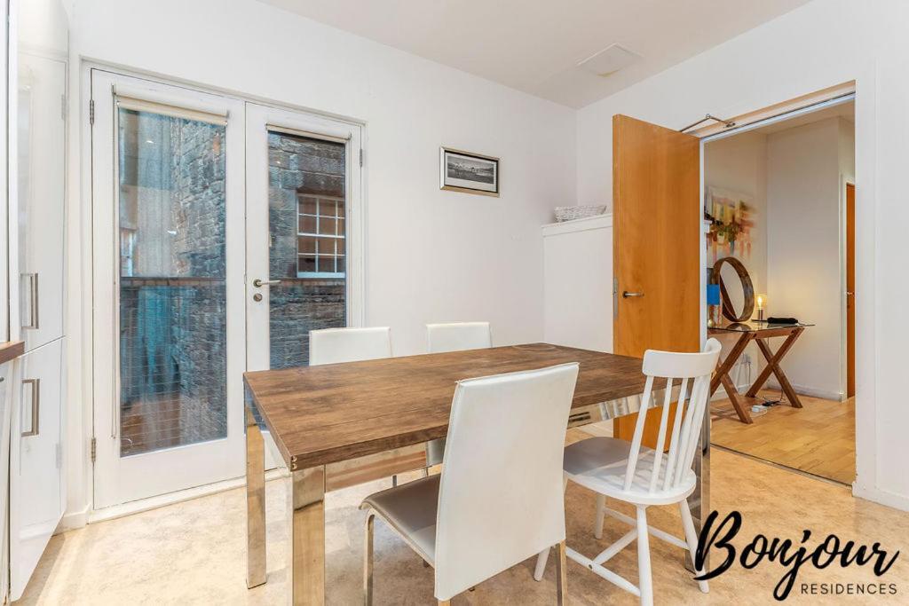 Spacious 2Br-1Ba - Grassmarket - Free Parking By Bonjour Residences Edinburgh Exterior foto